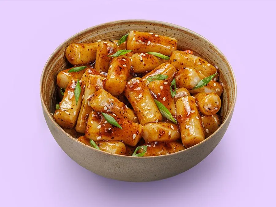 Токпокки с перичным соусом